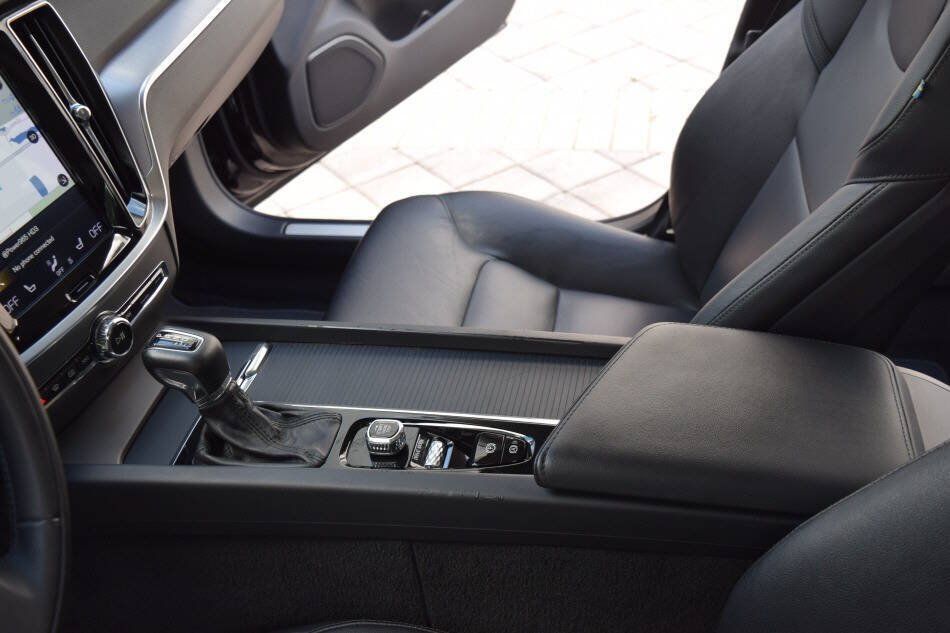 Used 2019 Volvo S60 T5 Momentum w/ Premium Package FWD image 57