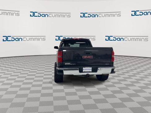 Used 2015 GMC Sierra 1500 SLE w/ SLE Value Package AWD/4WD image 7