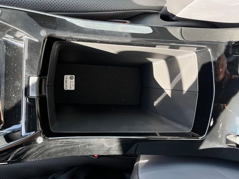 New 2025 Volkswagen ID.4 Pro S Plus image 16