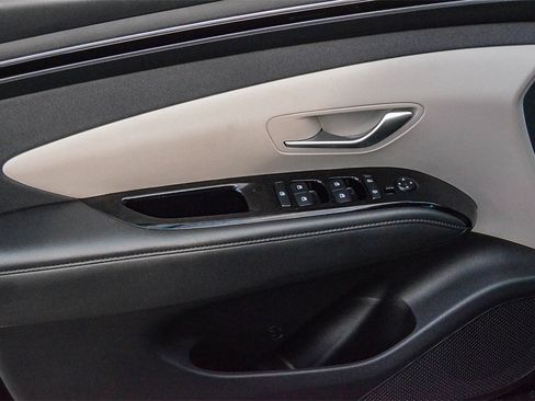 Certified 2024 Hyundai Tucson Limited image 22