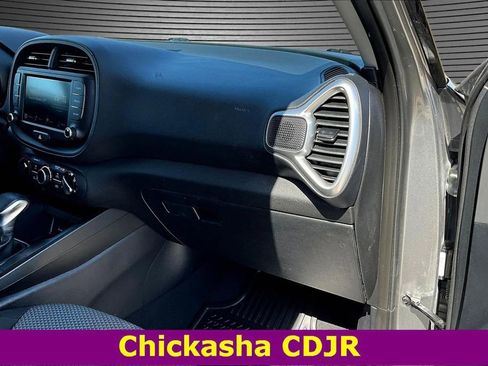 Used 2024 Kia Soul LX w/ Option Group 015 image 25