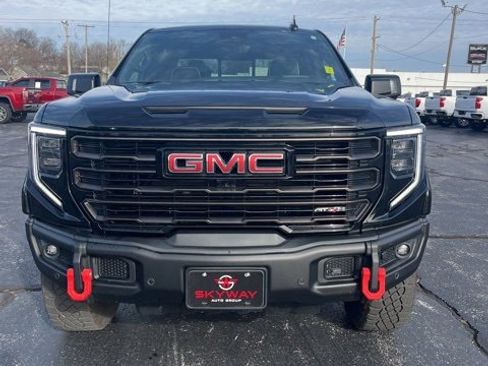 Certified 2025 GMC Sierra 1500 AT4X image 11