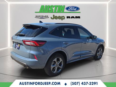 Certified 2023 Ford Escape ST-Line w/ Tech Pack #1 image 13
