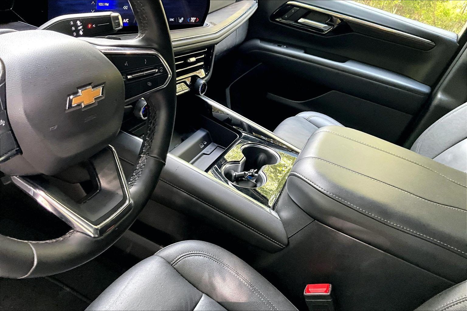 Used 2025 Chevrolet Tahoe LT RWD image 20