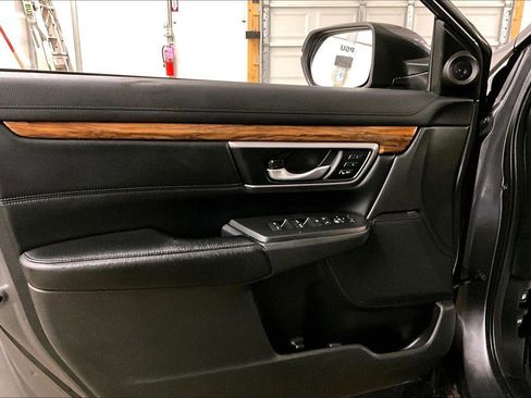 Used 2018 Honda CR-V Touring image 23