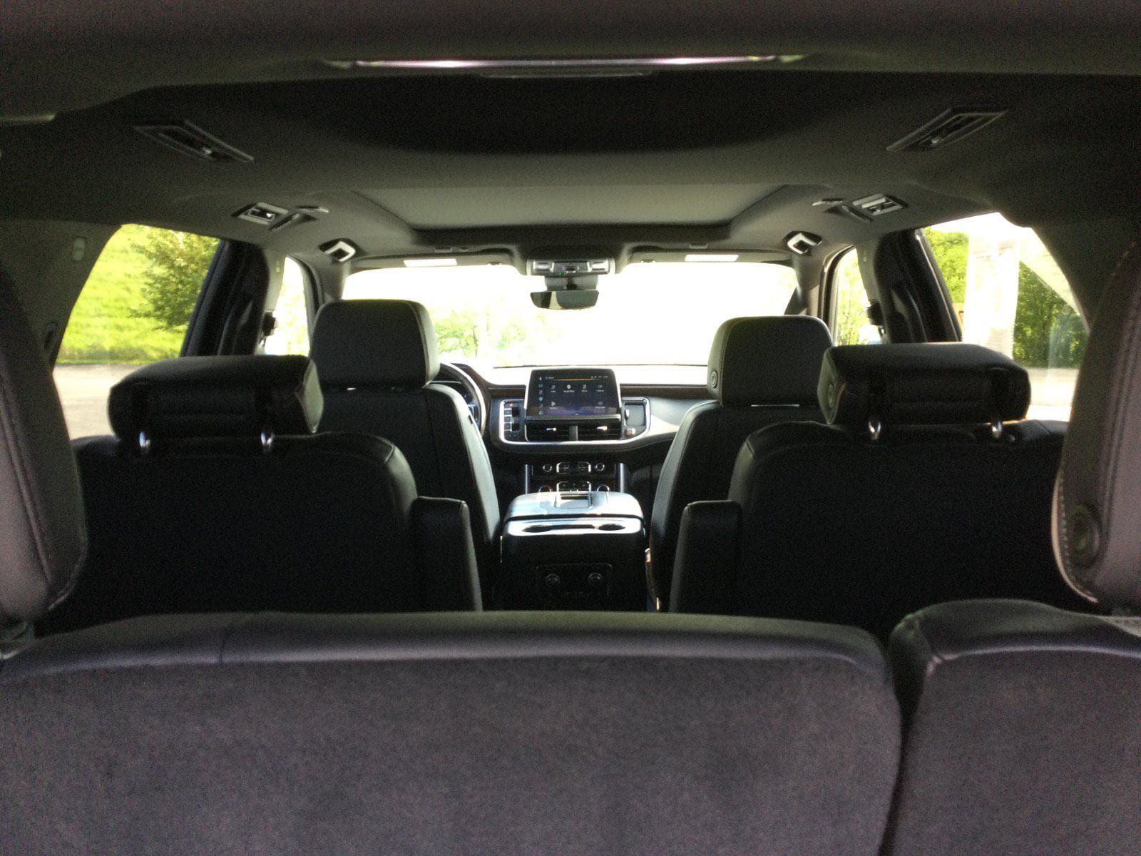 Used 2024 Chevrolet Tahoe Premier w/ Premium Package 2 AWD/4WD image 11