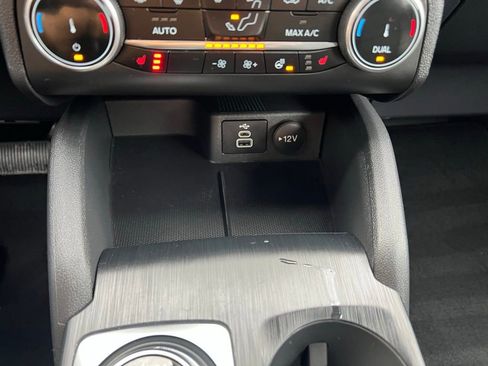 Used 2025 Ford Escape ST-Line Select image 31