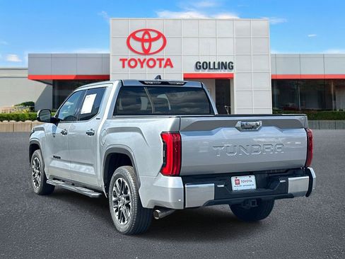 Used 2023 Toyota Tundra Limited w/ Power Package RWD image 4