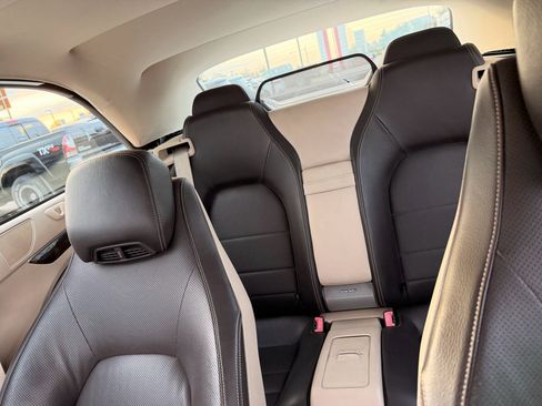 Used 2016 Mercedes-Benz E 400 Cabriolet image 7