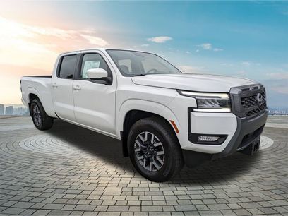 New 2025 Nissan Frontier SL