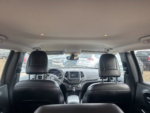 Used 2022 Jeep Cherokee Latitude Lux image 19