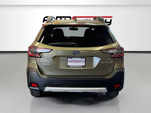 Used 2024 Subaru Outback Limited AWD/4WD image 6