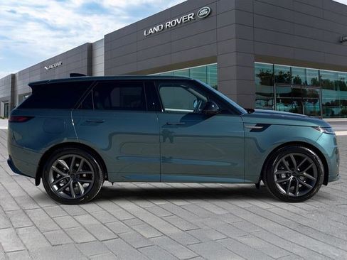 New 2026 Land Rover Range Rover Sport Dynamic SE image 6