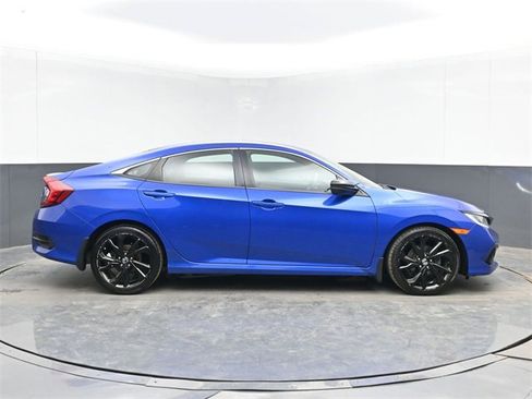 Used 2019 Honda Civic Sport image 11