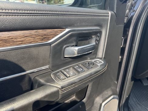 Used 2021 RAM 3500 Laramie AWD/4WD image 10