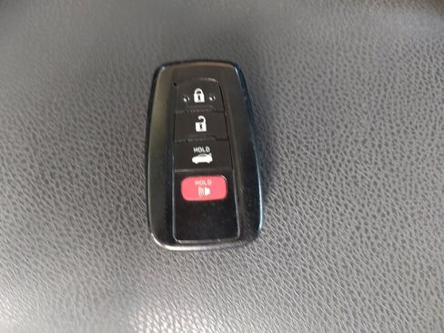 Used 2021 Toyota Camry SE w/ Audio Upgrade Package FWD image 32