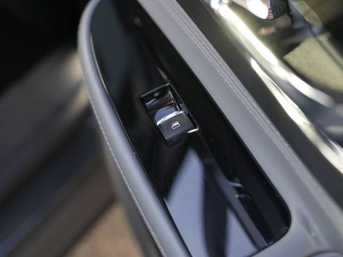 Used 2020 Lincoln Corsair FWD image 38