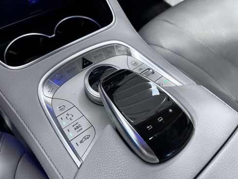 Used 2015 Mercedes-Benz S 550 Sedan image 20