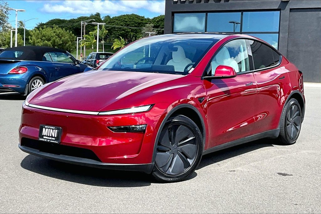 Used 2026 Tesla Model Y Long Range AWD/4WD image 2