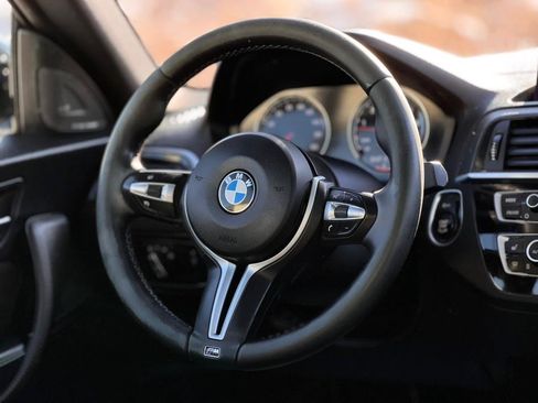 Used 2018 BMW M2 image 28