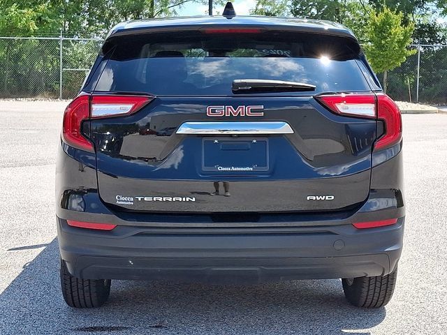 Used 2023 GMC Terrain SLE AWD/4WD image 8