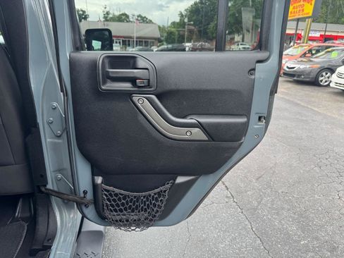 Used 2014 Jeep Wrangler Unlimited Sport w/ Quick Order Package 24S AWD/4WD image 16