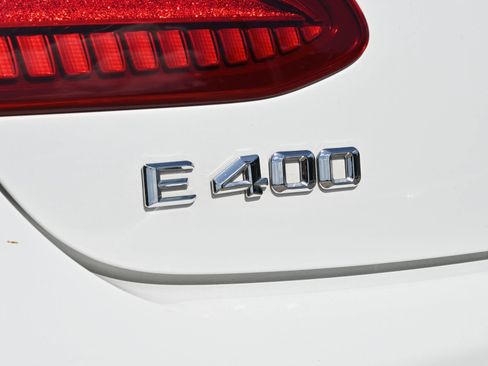 Used 2018 Mercedes-Benz E 400 Coupe image 22