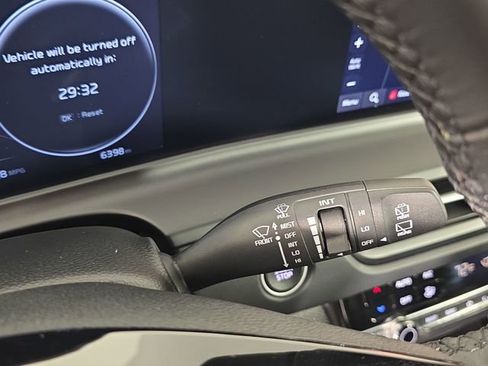 Certified 2025 Kia Seltos SX image 35