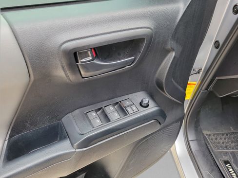 Used 2021 Toyota Tacoma SR w/ SR Convenience Package RWD image 26