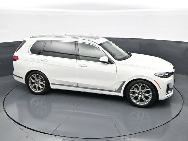 Used 2021 BMW X7 xDrive40i w/ Parking Assistance Package AWD/4WD image 40