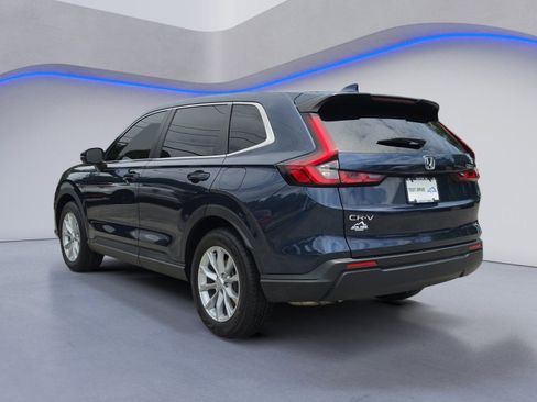 Used 2024 Honda CR-V EX image 3