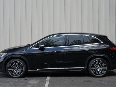 Used 2023 Mercedes-Benz EQE 500 4MATIC SUV image 53