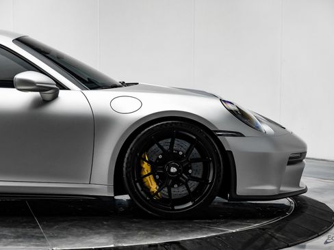 Used 2024 Porsche 911 GT3 image 21