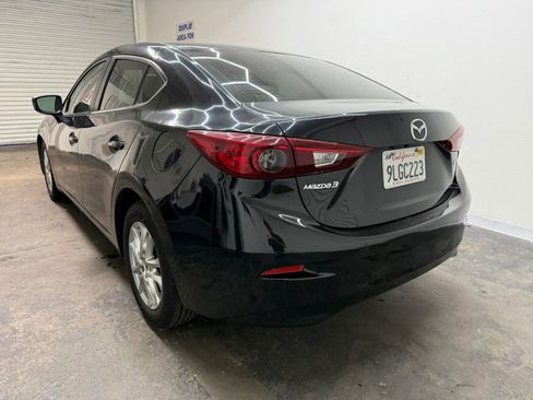 Used 2016 MAZDA MAZDA3 i Sport w/ Preferred Equipment Package image 10