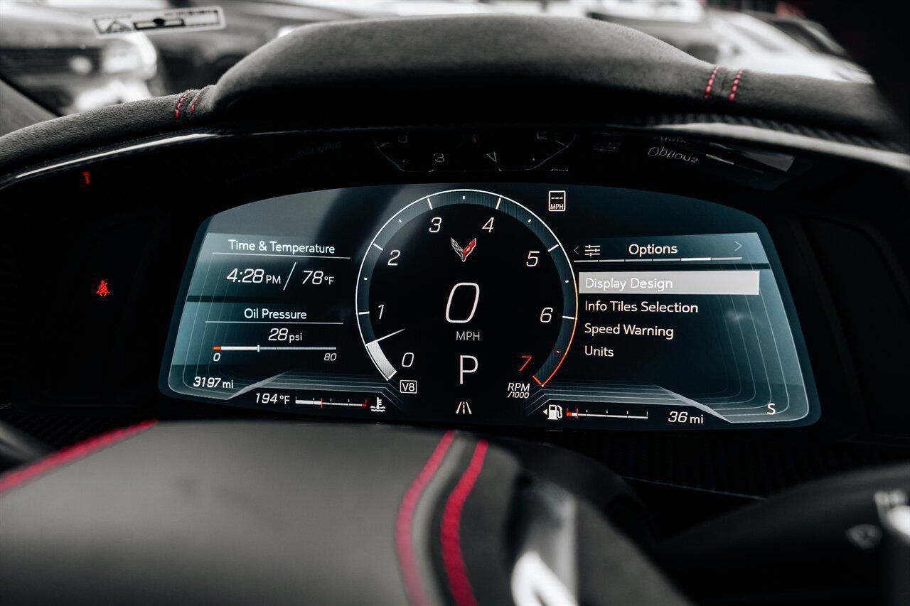 Used 2023 Chevrolet Corvette Stingray Premium Cpe w/ Z51 Performance Package RWD image 30