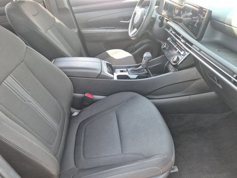 Used 2025 Hyundai Tucson SEL AWD/4WD image 30