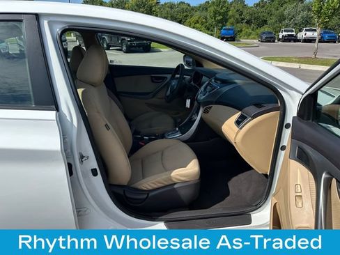 Used 2012 Hyundai Elantra GLS w/ Preferred Pkg 3 FWD image 17