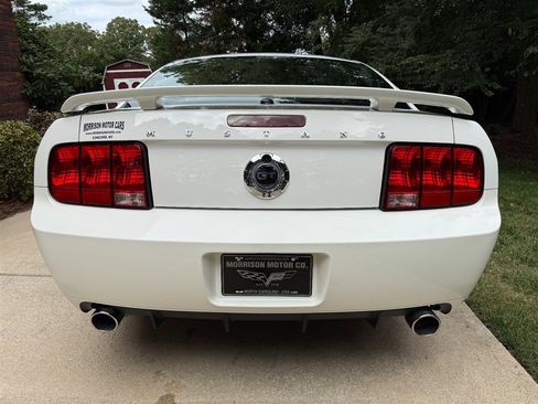 Used 2009 Ford Mustang GT image 42