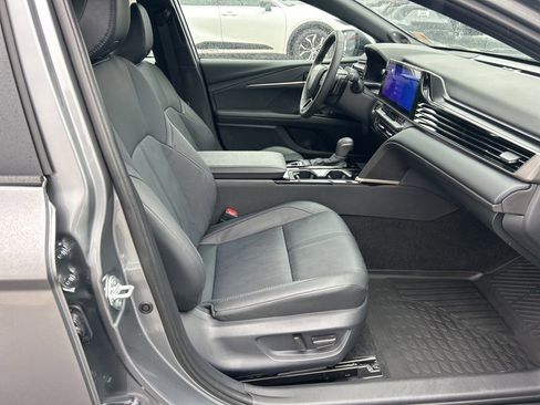 Used 2025 Toyota Camry XSE image 22