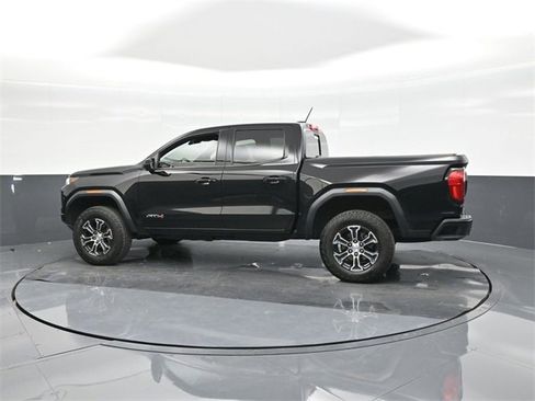Used 2024 GMC Canyon AT4 w/ Technology Package image 5