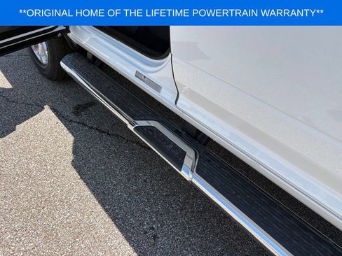 New 2026 RAM 3500 Big Horn AWD/4WD image 25