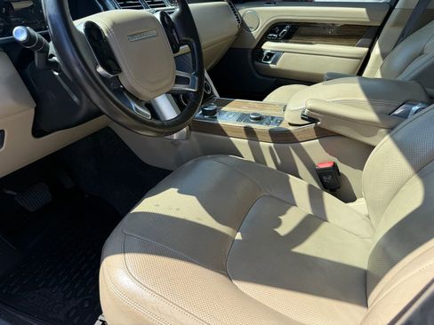 Used 2019 Land Rover Range Rover HSE AWD/4WD image 18