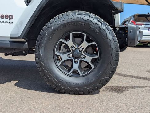 Used 2018 Jeep Wrangler Unlimited Rubicon AWD/4WD image 24