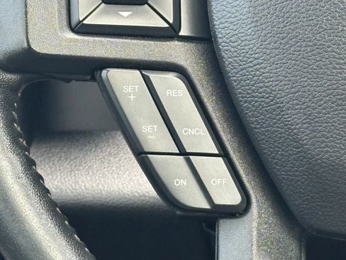 Used 2018 Ford F150 XLT w/ Equipment Group 302A Luxury AWD/4WD image 37