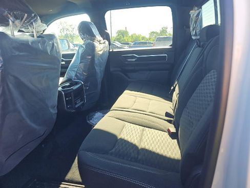 Used 2025 RAM 1500 Big Horn AWD/4WD image 3