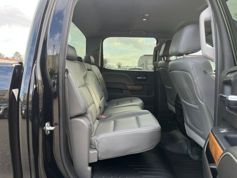 Used 2014 GMC Sierra 1500 SLT w/ Driver Alert Package image 28