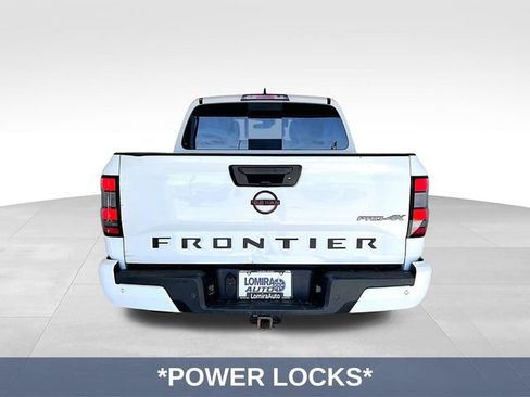 Used 2023 Nissan Frontier PRO-4X AWD/4WD image 9