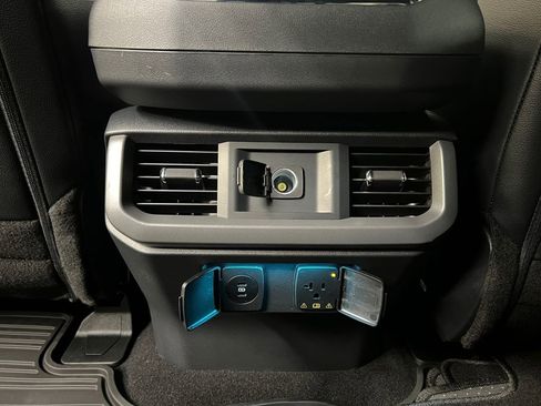 New 2025 Ford F150 Lariat w/ Equipment Group 501A Mid image 35