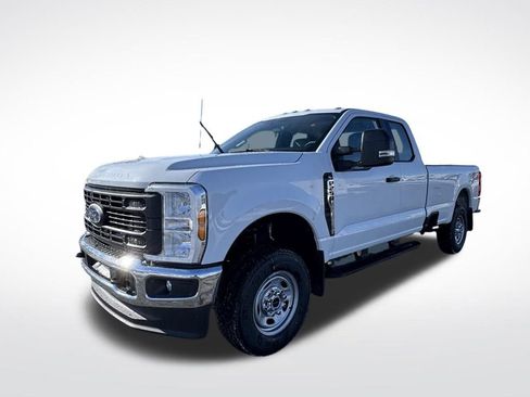 New 2026 Ford F250 XL w/ FX4 Off-Road Package image 6