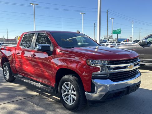 Used 2022 Chevrolet Silverado 1500 LT image 13